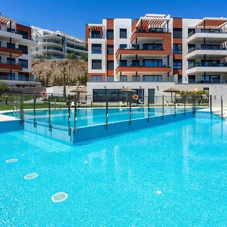 Stunning Penthouse W Private Pool In El Higueron By Costarentals - Ref 178 Apartment