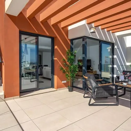 Apartment Stunning Penthouse W Private Pool In El Higueron By Costarentals - Ref 178 *