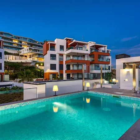 Apartment Stunning Penthouse W Private Pool In El Higueron By Costarentals - Ref 178 *